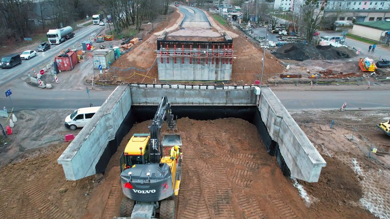 Skanska - budowa wiaduktu Lutycka, Poznań
