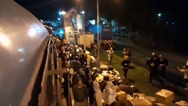 EL TREN SOLIDARIO YA LLEGÓ A LAS FLORES
