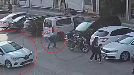 Saldırıya uğrayan eşini tabancayla korumaya çalıştı