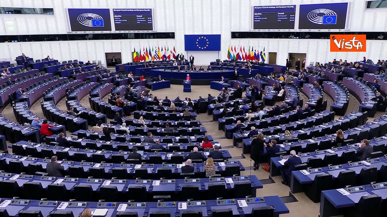 Von der Leyen cita De Gasperi: "Difesa comune per scoraggiare attacchi contro un'Europa unita"