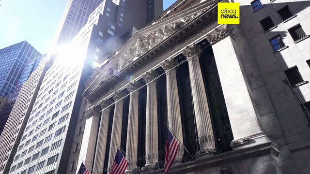 US stocks slump as recession risks weigh on investors