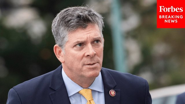 Darin LaHood Touts Pandemic Unemployment Fraud Bill To 'Deter Crime And Prevent Additional Losses'