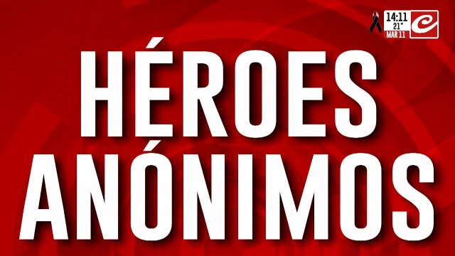 Héroes anonimos de Bahía: nadaron entre rejas y calbes arriesgándose