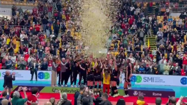 Roma Volley, trionfo in Europa dopo 28 anni: è festa per la Challenge Cup