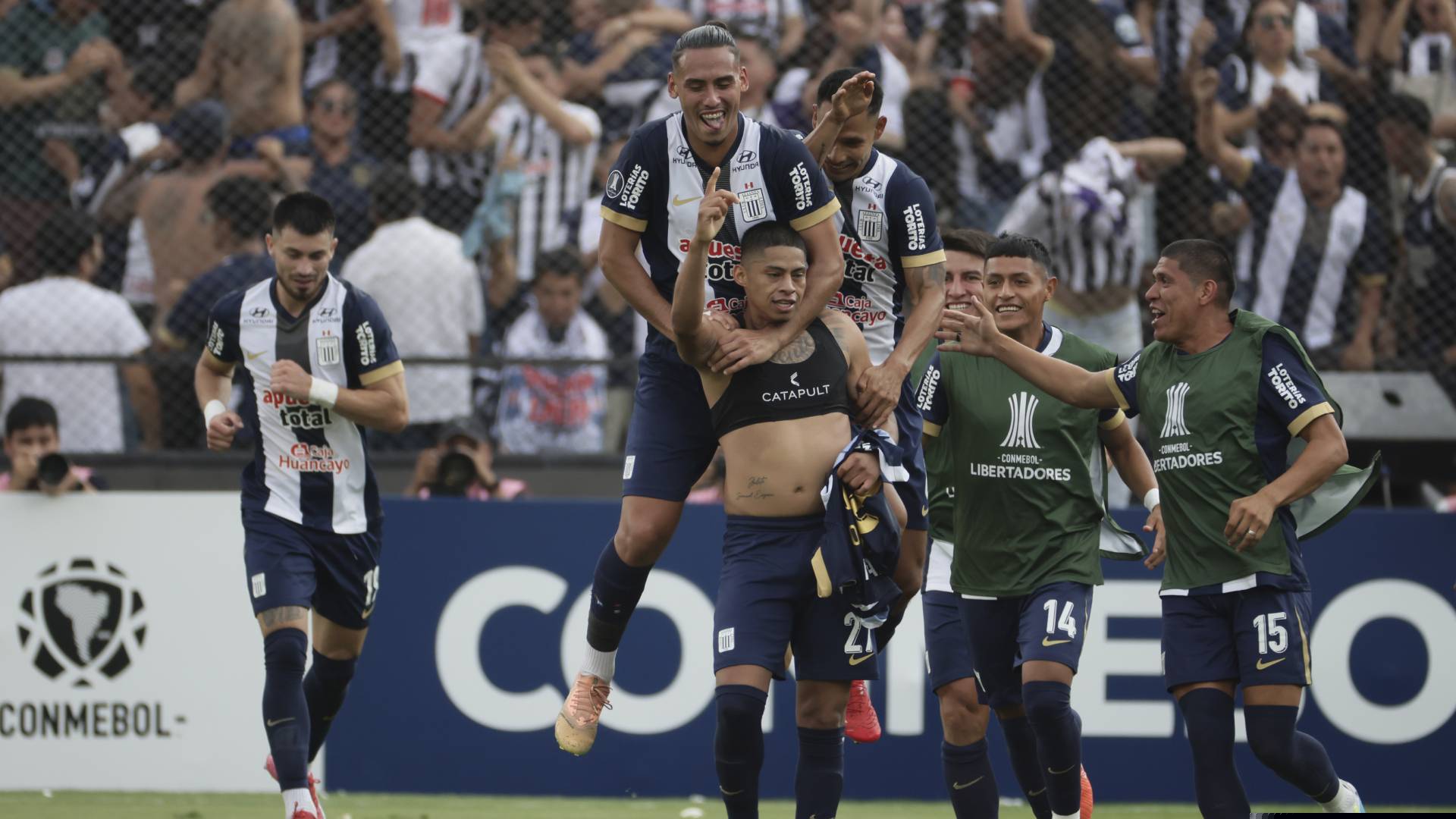 2 MINS | Alianza Lima (PER) vs Deportes Iquique (CHL) | DESTACADOS Copa Libertadores | 03/11/2025 | beIN SPORTS
