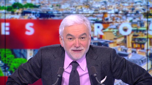 L'édito de Pascal Praud : «Ligue des champions : Paris se qualifie à Anfield»