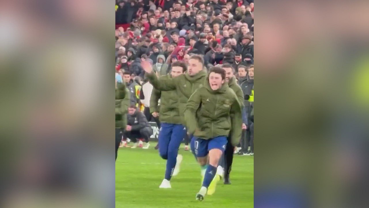 La loca reacción del PSG y su afición a la victoria a penaltis contra el Liverpool