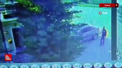 Tokat’ta bir cami imamı aniden hareket eden aracı elleriyle durdurdu
