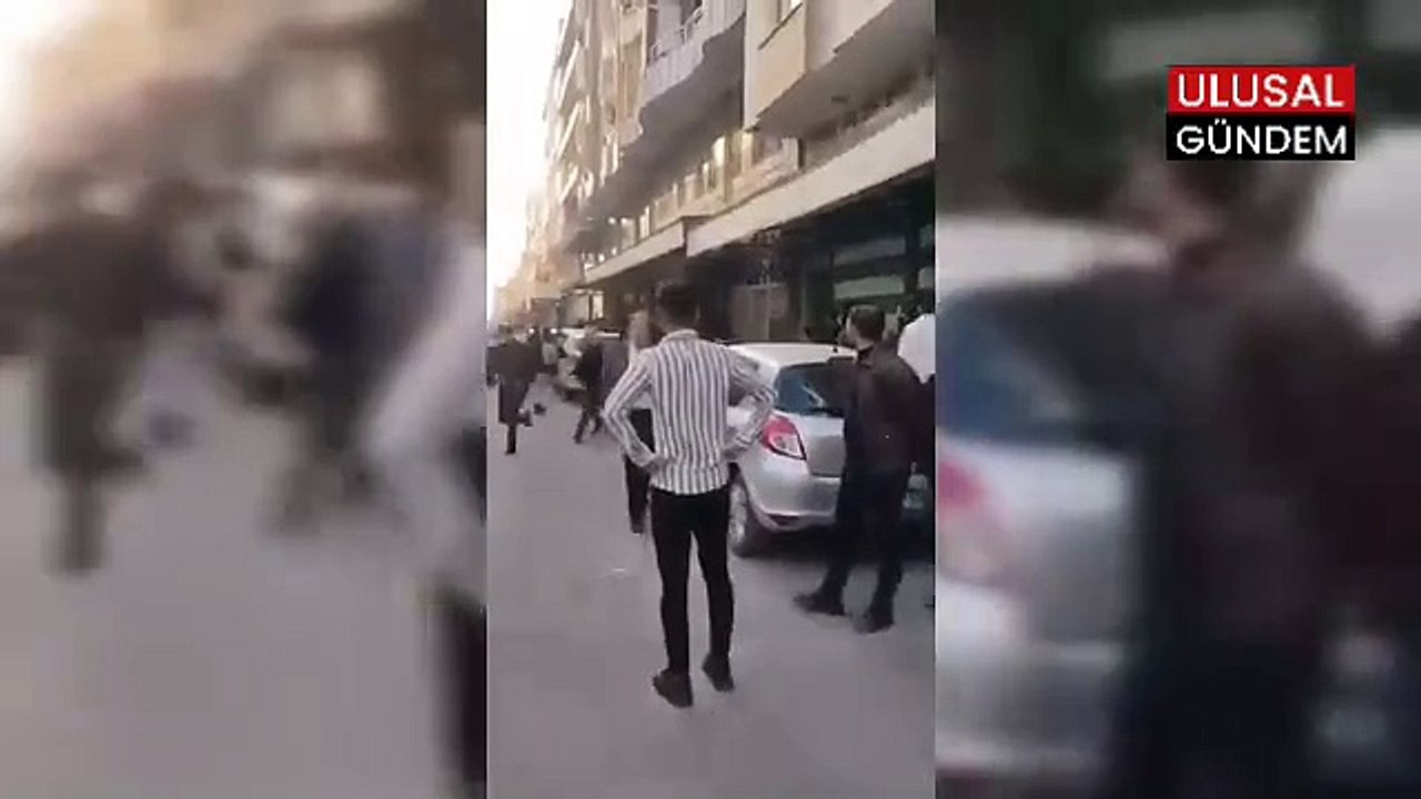 Şanlıurfa'da iki grup arasında sopalı kavga kamerada
