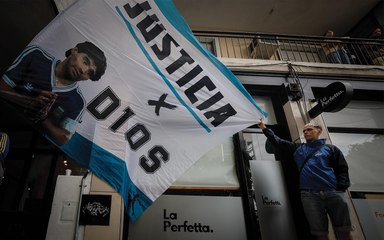 Buenos Aires, processo per la morte di Maradona: «Diego non è stato curato correttamente»