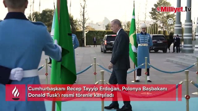 Polonya Başbakanı Türkiye'de! Resmi törenle karşılandı