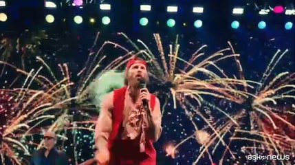 Jova rifiorisce sul palco di Milano: Volevo show allegro e carico