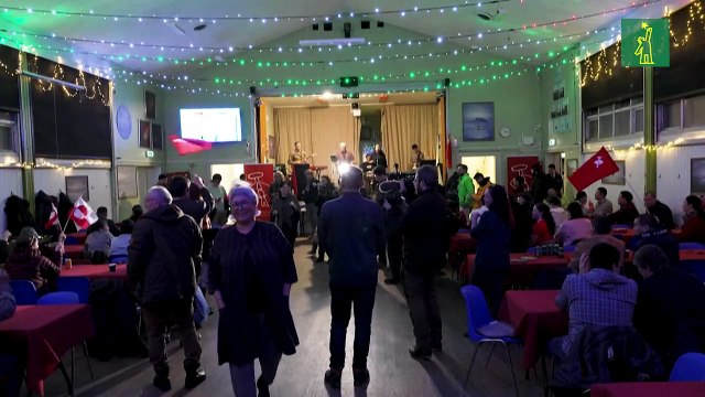 Oposición de centroderecha gana elecciones en Groenlandia marcadas por Trump