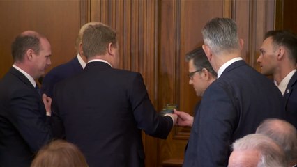 Trump and Irish PM strengthen Irish-American ties over exclusive Capitol luncheon