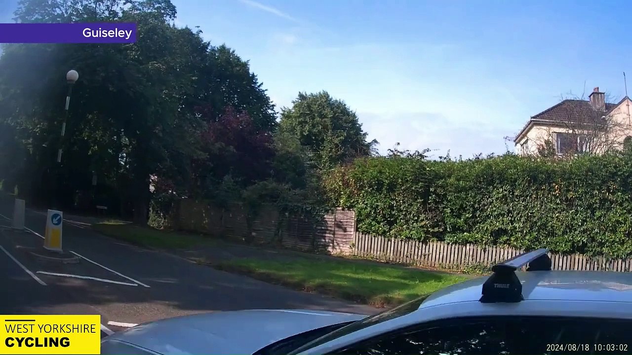 J2 CLK | Another traffic island _ Another must get in front incident in Leeds