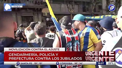 Comenzaron los incidentes en el congreso