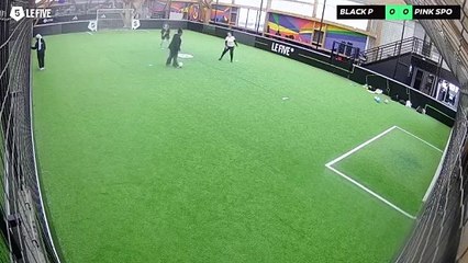 FUTBOL 12/03 à 17:40 - Football Terrain 1 (LeFive P18)