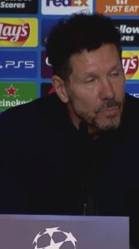 Historia de los derbis: SIMEONE preguntando A GRITOS a la prensa si JULIÁN ALVAREZ la toca dos veces