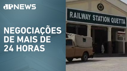 Exército paquistanês diz que 33 separatistas e 21 reféns morreram em sequestro de trem no país
