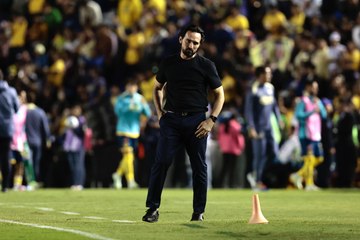 Gerardo Espinoza “Tenemos que estar dolidos, de luto”