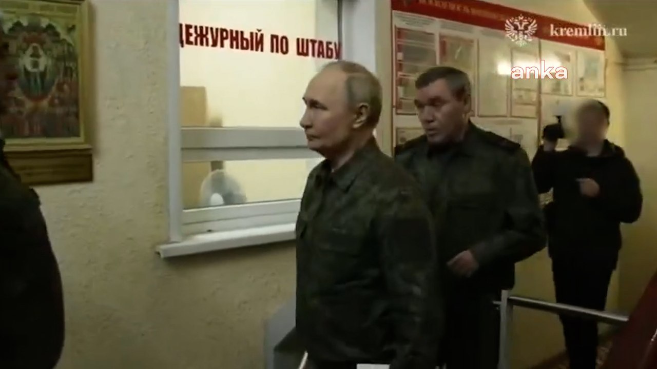 Putin, askeri üniformayla çatışmaların sürdüğü Kursk bölgesinde