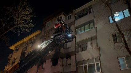 Kartal'da bir binada yangın: Vatandaşlar tahliye edildi