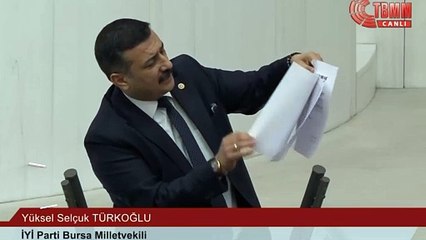 İyi Partili Yüksel Selçuk Türkoğlu TBMM kürsüsünde su içti
