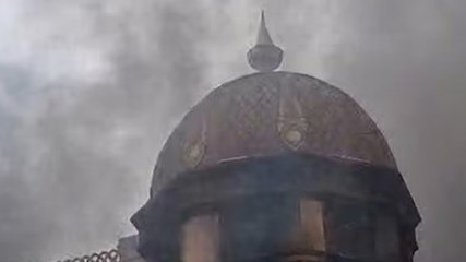 गुरुग्राम के किंगडम ऑफ ड्रीम्स में भीषण आग, दमकल की टीमें...