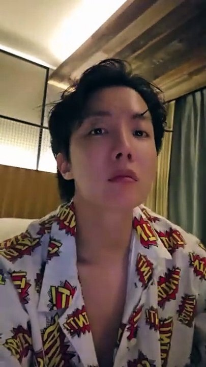 Jhope’s new tiktok update: 😪😶‍🌫️😌sweet night🌙😴✨️