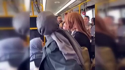 Metroda küfürler, tekmeler havada uçuştu