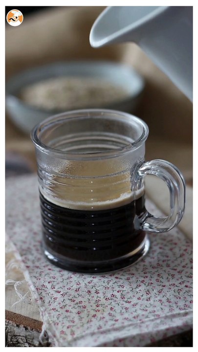 Homemade oat milk (easy, quick, and economical!)