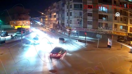 Aracıyla uygulama noktasından kaçan alkollü sürücüye 20 bin 290 lira ceza