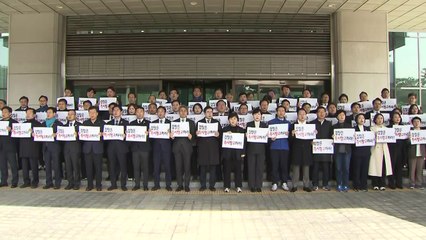 민주, 대검 항의 방문..."오늘 내로 즉시항고 해야" / YTN