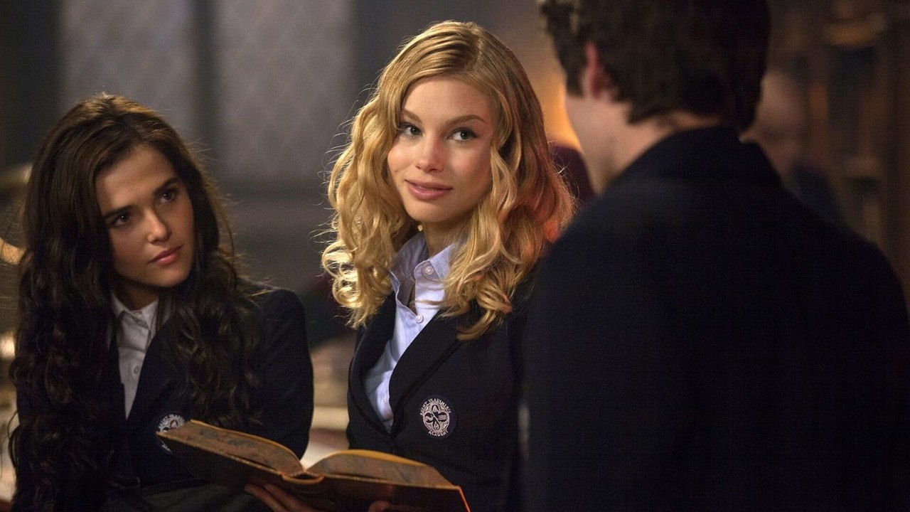 Vampire Academy