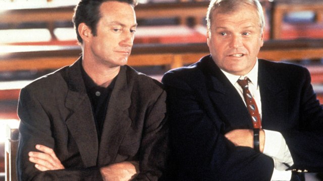 FX 2, effets très spéciaux