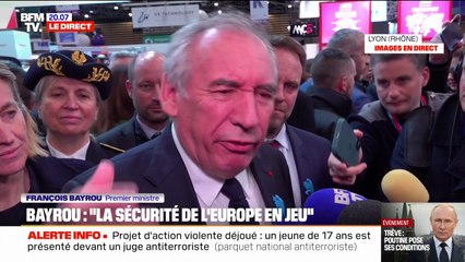 François Bayrou: "Je voudrais qu'il y ait des ouvertures, mais je sais quelle est la responsabilité de Vladimir Poutine"