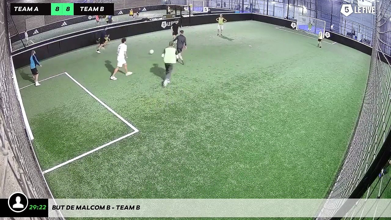 But de Malcom B - Team B