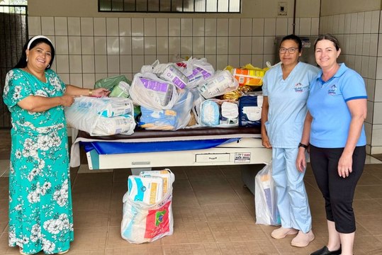 Casal comemora Bodas de Pérola com gesto solidário e recebe mensagem do cantor Mato Grosso