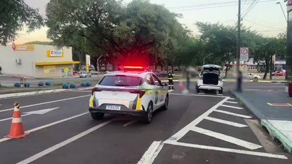 Nissan Kicks e ônibus se envolvem em acidente na Avenida Barão do Rio Branco