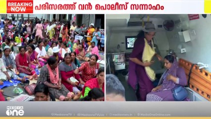 'ഇതാണോ സ്ത്രീപക്ഷ ചിന്താഗതി'; നടുറോഡിൽ പ്രതിഷേധം, കുഴഞ്ഞുവീണ എട്ട് ആശമാർ ആശുപത്രിയിൽ