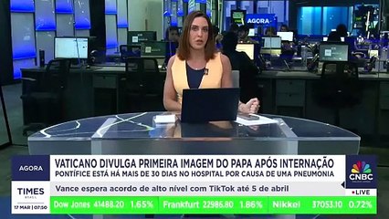 Vaticano divulga primeira imagem do Papa Francisco após internação