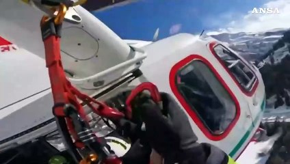 Malore durante il SuperG donne, i soccorsi all'addetto alla pista a La Thuile