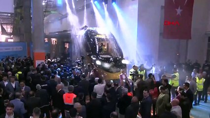 Bakan Uraloğlu: Milli banliyö tren setimizi raylara çıkardık