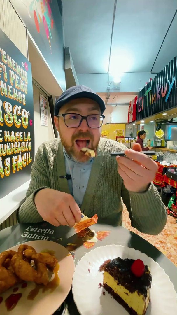 Buscamos tres puestos de comida internacional en este mercado situado detr�s de la Gran V�a Madrile�a. S�lo un requisito: no podemos gastar en comida m�s de 10 euros en cada puesto. Baos, cocina chifa y tartas peruanas han sido nuestros descubrimientos. �Conoc�as este mercado? Te damos tres opciones.