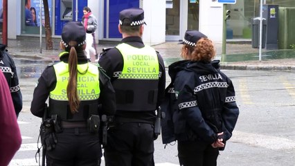 María León declara en el juicio por presuntos delitos de atentado y lesiones contra una policía