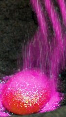 🐱 What's Hidden in the Sand?! 🎨✨ DIY Cat Collar Charm with a Glue Gun!