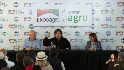 "Los buenos son los de azul y los hijos de pu** son los que andan con trapos en la cara", dijo Milei
