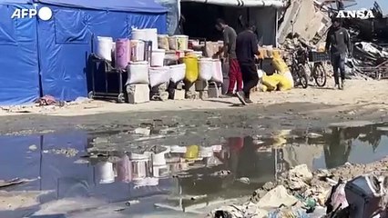 Gaza, sistema fognario al collasso a Jabalia: liquami nelle strade