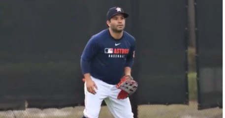 José Altuve sigue en fase de ensayo y error en el LF ¡Mira esta jugada!