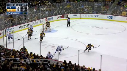 Penguins 16-17 Season - Kunitz crunches Kucherov in the corner